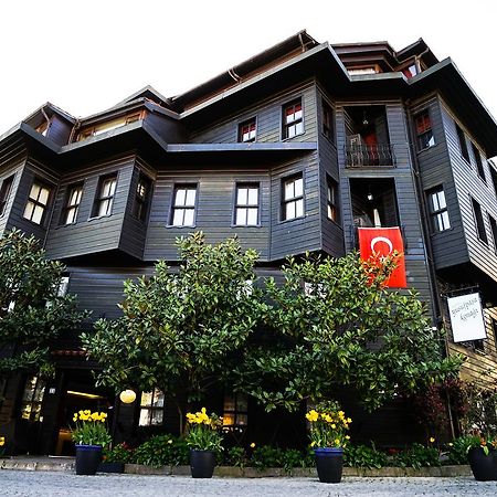 ยูซุฟปาซา โคนาช์ Hotel อิสตันบูล ภายนอก รูปภาพ