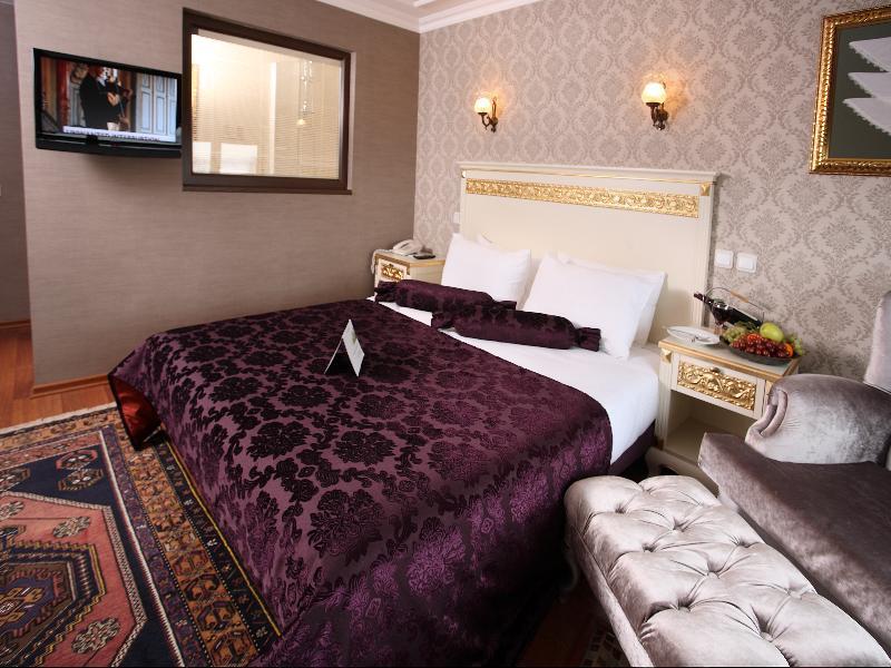 ยูซุฟปาซา โคนาช์ Hotel อิสตันบูล ภายนอก รูปภาพ
