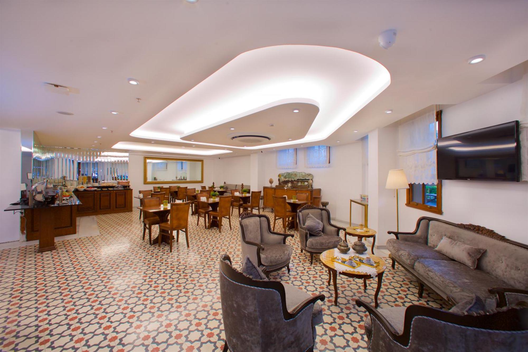 ยูซุฟปาซา โคนาช์ Hotel อิสตันบูล ภายนอก รูปภาพ